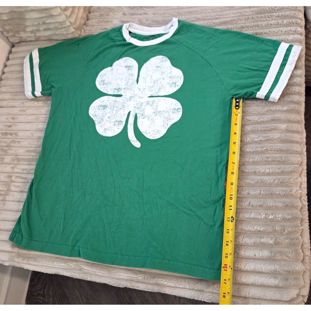 Lucky Tee Shirt St Patricks Day Large Green Shamrock Ringer Varsity Graphic L